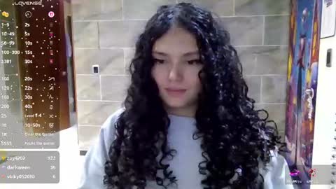 DiamondCurls online show from July 28, 7:39 pm