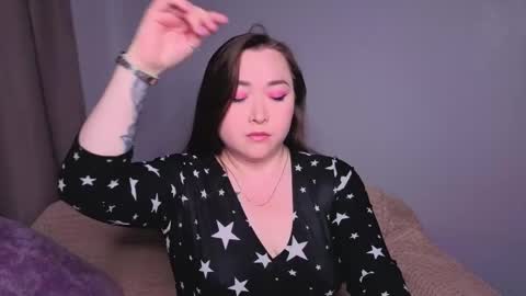 diana_booom online show from June 5, 2:15 am