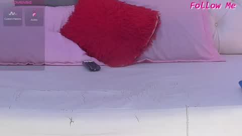 Diana Tamayo online show from April 14, 4:23 am