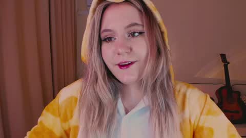 Diana online show from December 2, 9:32 am