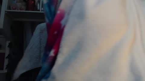 diana online show from December 11, 6:42 pm