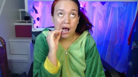 diana online show from December 14, 8:08 pm