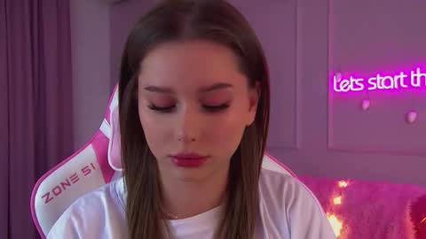 Diana online show from December 3, 6:16 am