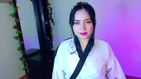 DIANE online show from February 8, 10:39 am