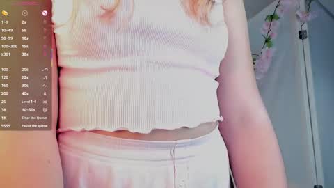 diannedibartolo online show from October 8, 8:13 pm