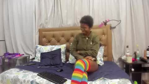 didoelizabeth online show from September 17, 12:58 pm