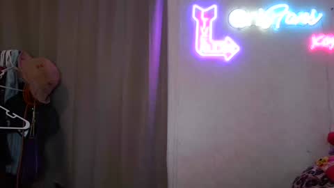 Sofie online show from October 9, 2:37 am