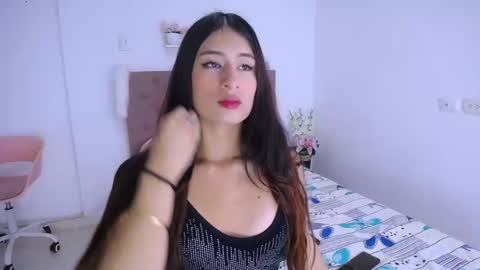 DINA online show from February 15, 4:12 pm