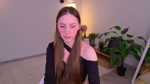 Dina online show from April 14, 9:09 am