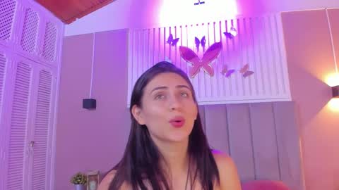 Cristal  online show from February 11, 3:18 am