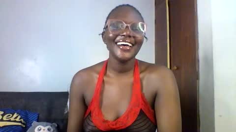 ELLE online show from December 21, 3:16 pm