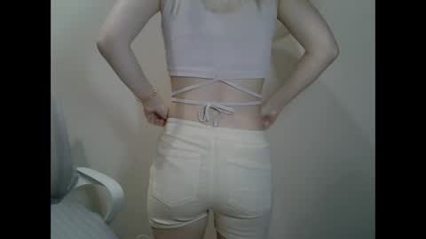 DitaMilton online show from January 17, 1:35 pm