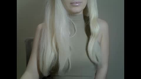 DitaMilton online show from January 23, 6:45 pm