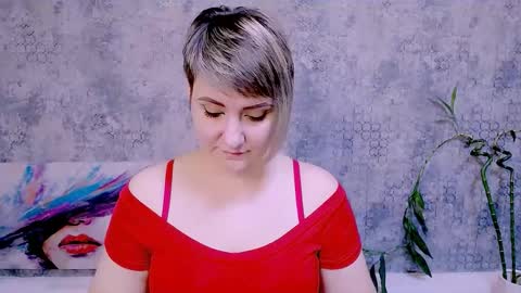 djullia online show from November 14, 9:42 am