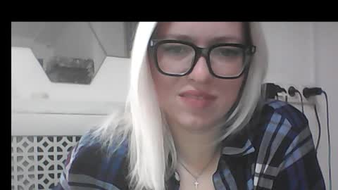 dolce_tempt online show from February 20, 8:27 am