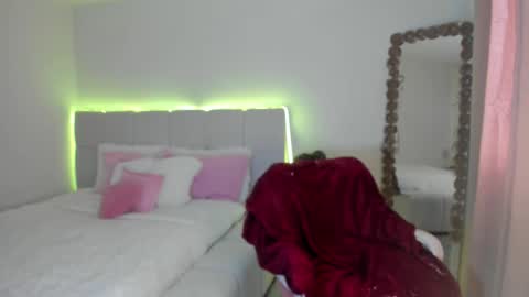 doll_oriana online show from February 5, 8:23 pm