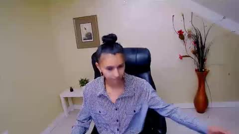 dol online show from October 3, 9:14 am