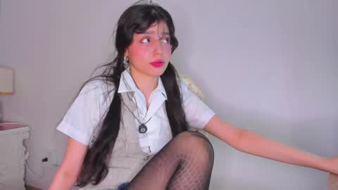 dolly_kitter online show from May 28, 12:25 pm