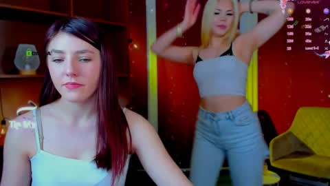 dolly_sunshine online show from April 18, 7:11 am