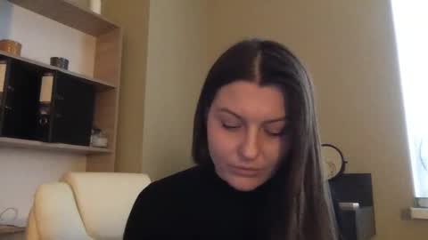 DollyRoma online show from October 22, 2:22 pm