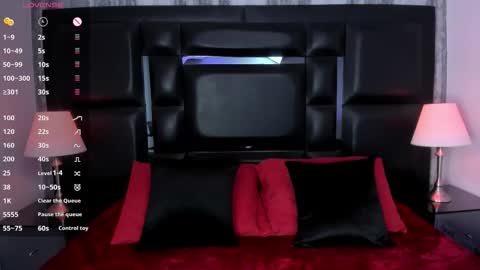 Dolly online show from October 3, 9:20 pm