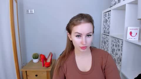 DonnaSensual online show from November 9, 7:32 pm