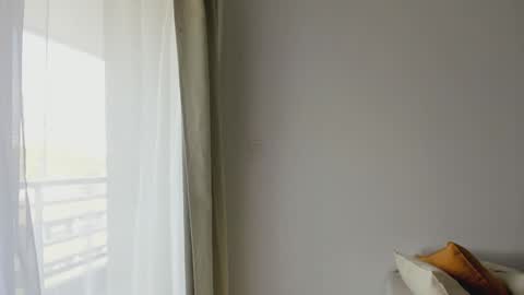 Donatella online show from January 21, 12:07 pm