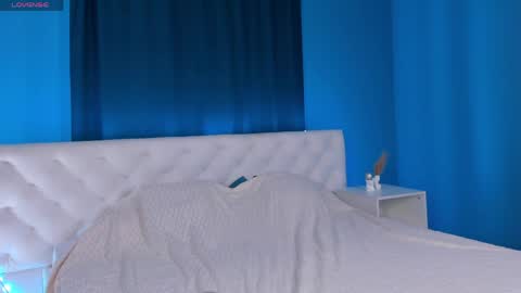 Dora EXOMI online show from April 9, 1:52 am