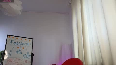 Lisbeth Salander online show from December 23, 8:07 am