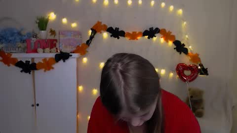 Mari online show from October 24, 7:59 am