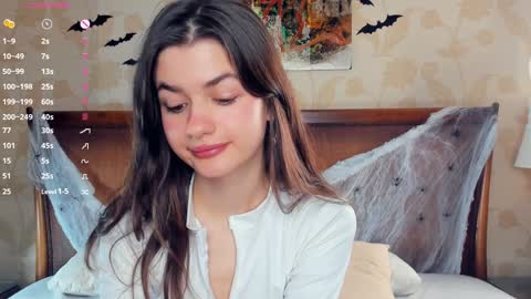 Hi Im Monika Welcome to my room online show from November 2, 8:51 am