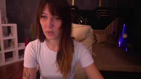 Lina online show from January 18, 7:17 am