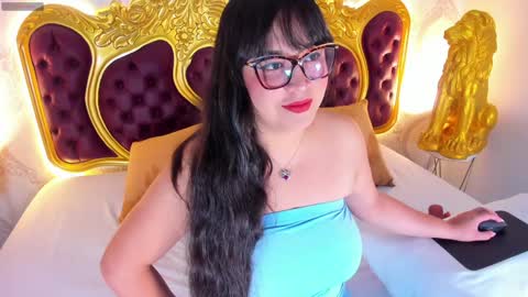 Lucy online show from January 27, 5:04 pm