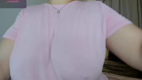 dulce brithany online show from December 13, 9:21 pm