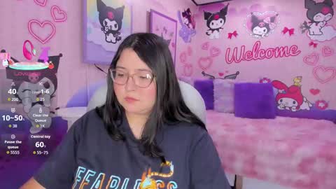 Dulce  online show from March 31, 12:27 pm