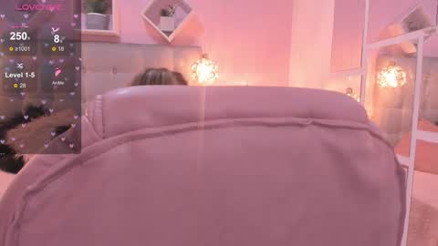 Dulce  online show from December 2, 7:38 pm