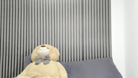 Dulce  online show from October 21, 12:20 pm