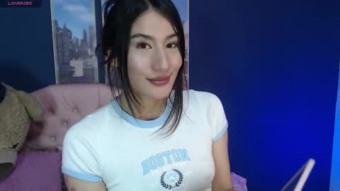 Dulce Sara online show from February 19, 1:54 pm