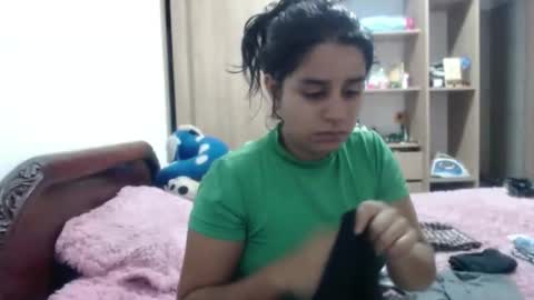 dulcekatty18 online show from April 8, 11:29 pm