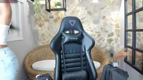 duskybeautyy online show from November 13, 11:20 am