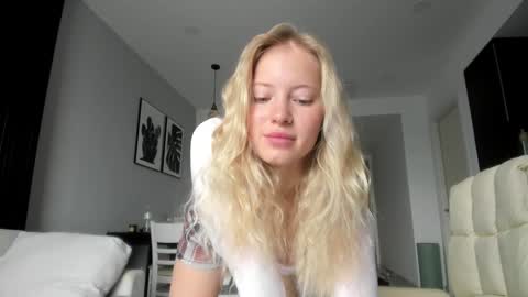 fansly - yourbestbaby online show from January 23, 2:12 am