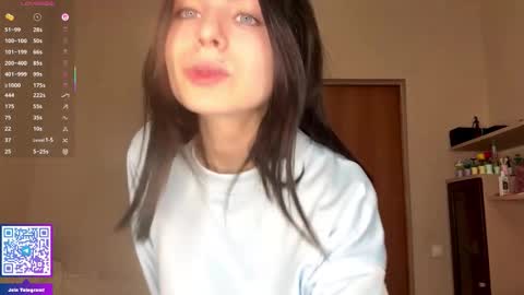 Emma online show from March 28, 4:17 pm