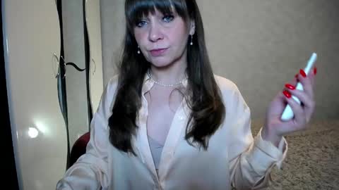 Linda online show from May 6, 7:07 pm