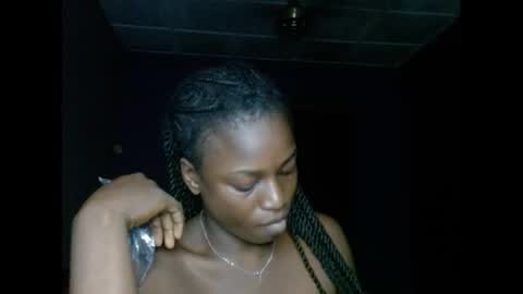 eatuupx online show from February 8, 9:46 pm