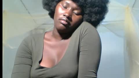 ebony choco2 online show from March 10, 8:29 am