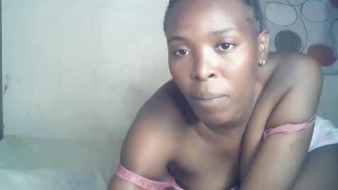 ebony_phoenix12 online show from October 15, 10:12 pm