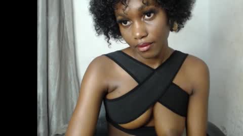Ebony-slimgirl2 online show from October 15, 7:38 pm