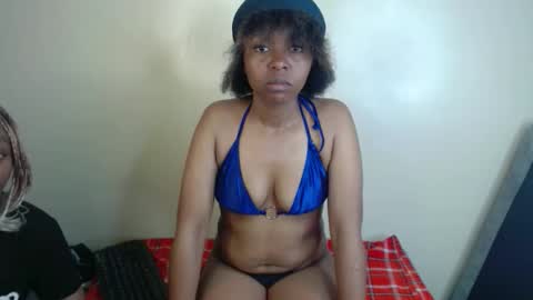ebony_sluttt online show from September 13, 8:00 am