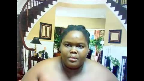 ebonyhotbuns4u2luv online show from March 6, 5:57 am