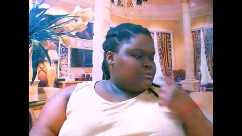 ebonyhotbuns4u2luv online show from September 13, 6:38 pm